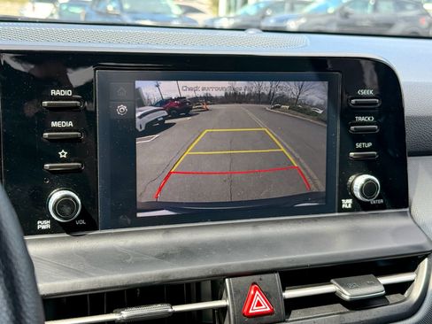 Used 2025 Kia Seltos LX image 22