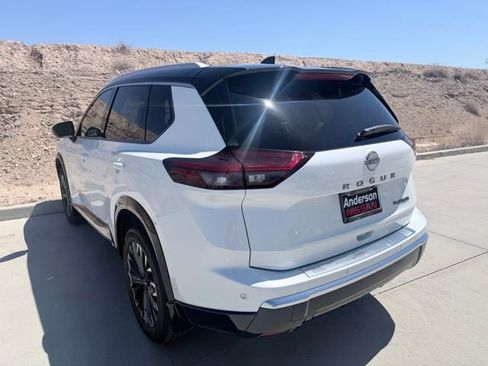 Certified 2024 Nissan Rogue Platinum image 6