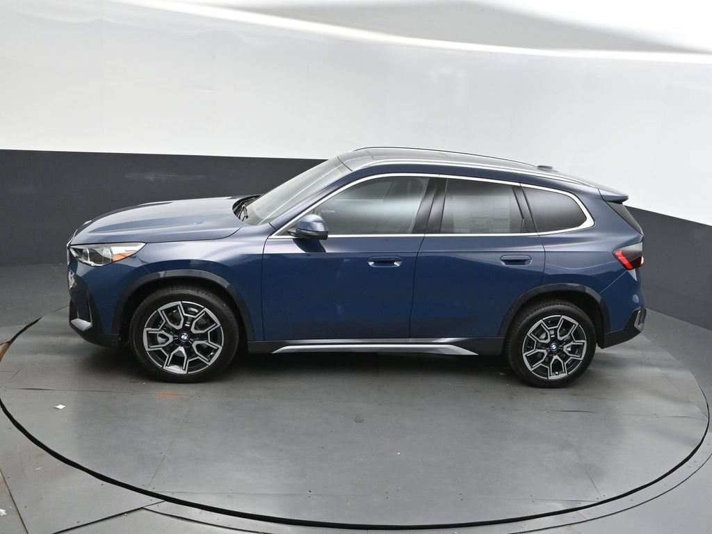 Certified 2026 BMW X1 xDrive28i w/ Convenience Package AWD/4WD image 32