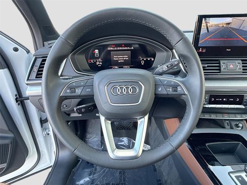 Certified 2023 Audi Q5 2.0T Premium Plus w/ Premium Plus Package image 11