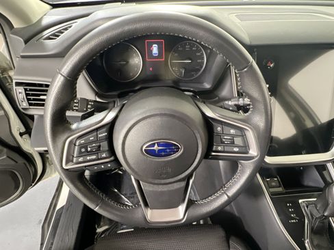 Used 2023 Subaru Outback Premium image 11