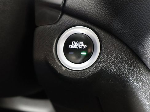 Used 2019 Chevrolet Equinox LT image 30