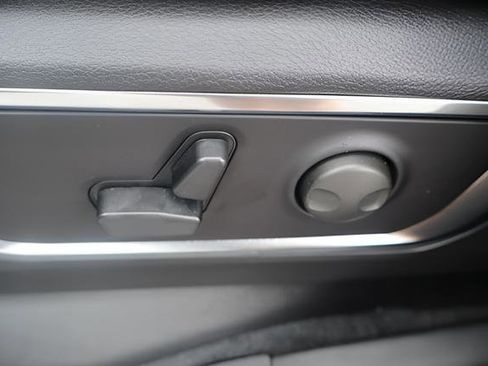 New 2026 RAM 1500 Laramie AWD/4WD image 15