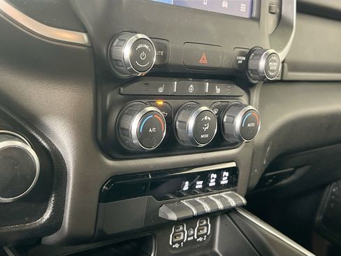 Used 2022 RAM 1500 Big Horn image 15
