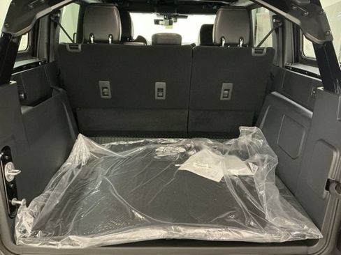 New 2026 Ford Bronco Raptor w/ Interior Carbon Fiber Pack AWD/4WD image 15