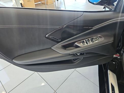 Used 2023 Chevrolet Corvette Stingray Preferred Conv w/ Z51 Performance Package RWD image 10