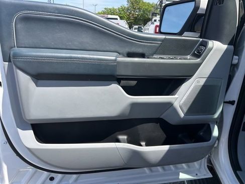 Used 2022 Ford F150 Limited AWD/4WD image 11