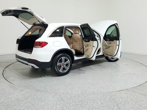 Certified 2021 Mercedes-Benz GLC 300 4MATIC image 10