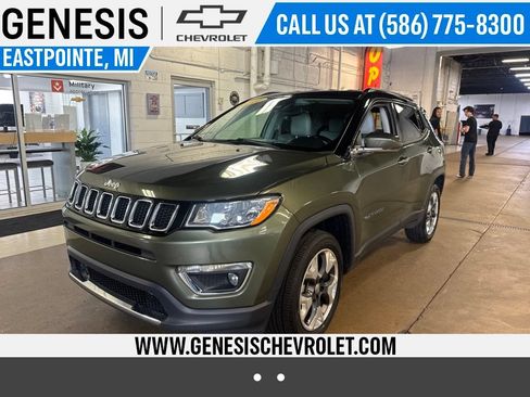 Used 2021 Jeep Compass Limited w/ Elite Interior Group AWD/4WD image 1