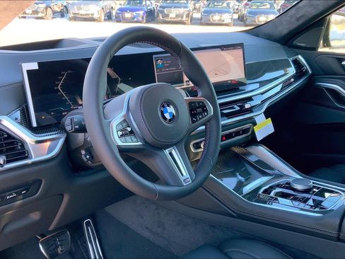 New 2026 BMW X6 M60i image 8