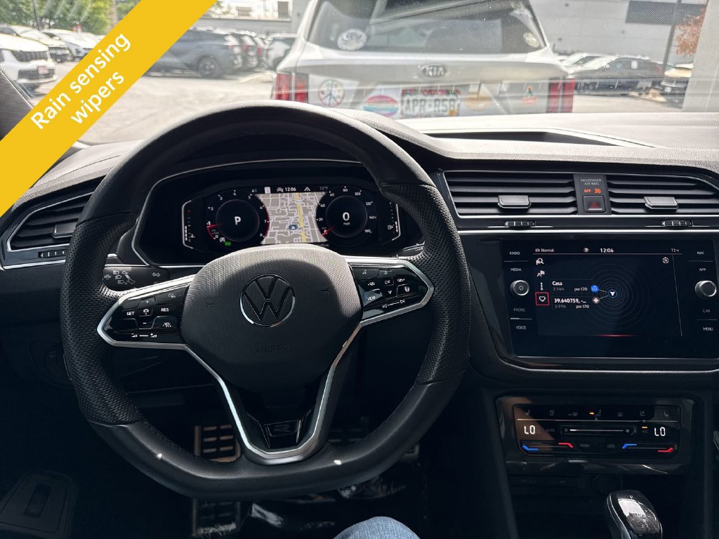 Used 2024 Volkswagen Tiguan SEL R-Line w/ MDO Package, Two-Row AWD/4WD image 22