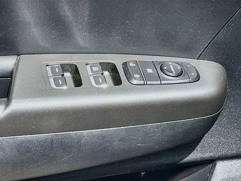 Used 2018 Kia Sportage LX w/ Paint Protection Package AWD/4WD image 17