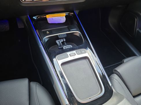 New 2025 Mercedes-Benz GLB 250 GLB 250 image 22