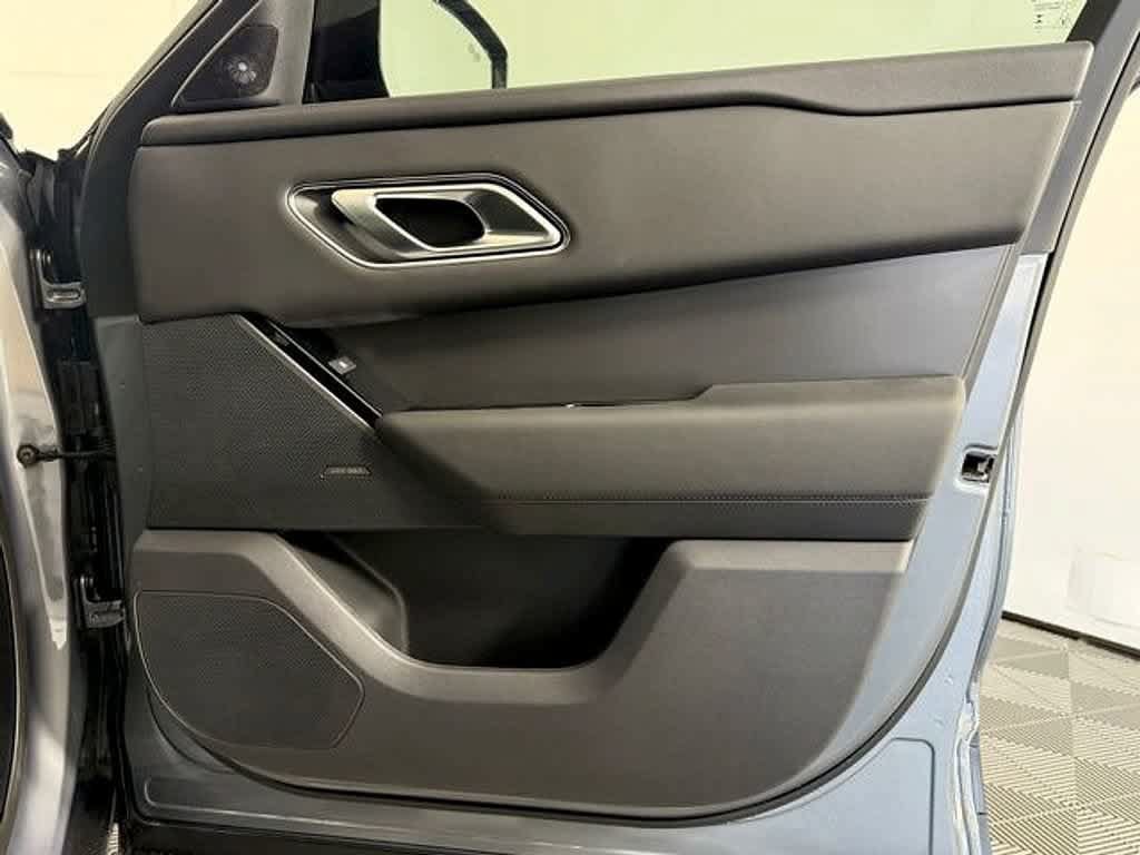 New 2026 Land Rover Range Rover Velar S AWD/4WD image 16