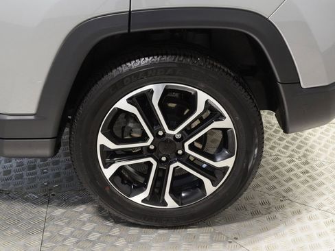 Used 2023 Jeep Compass Limited AWD/4WD image 36