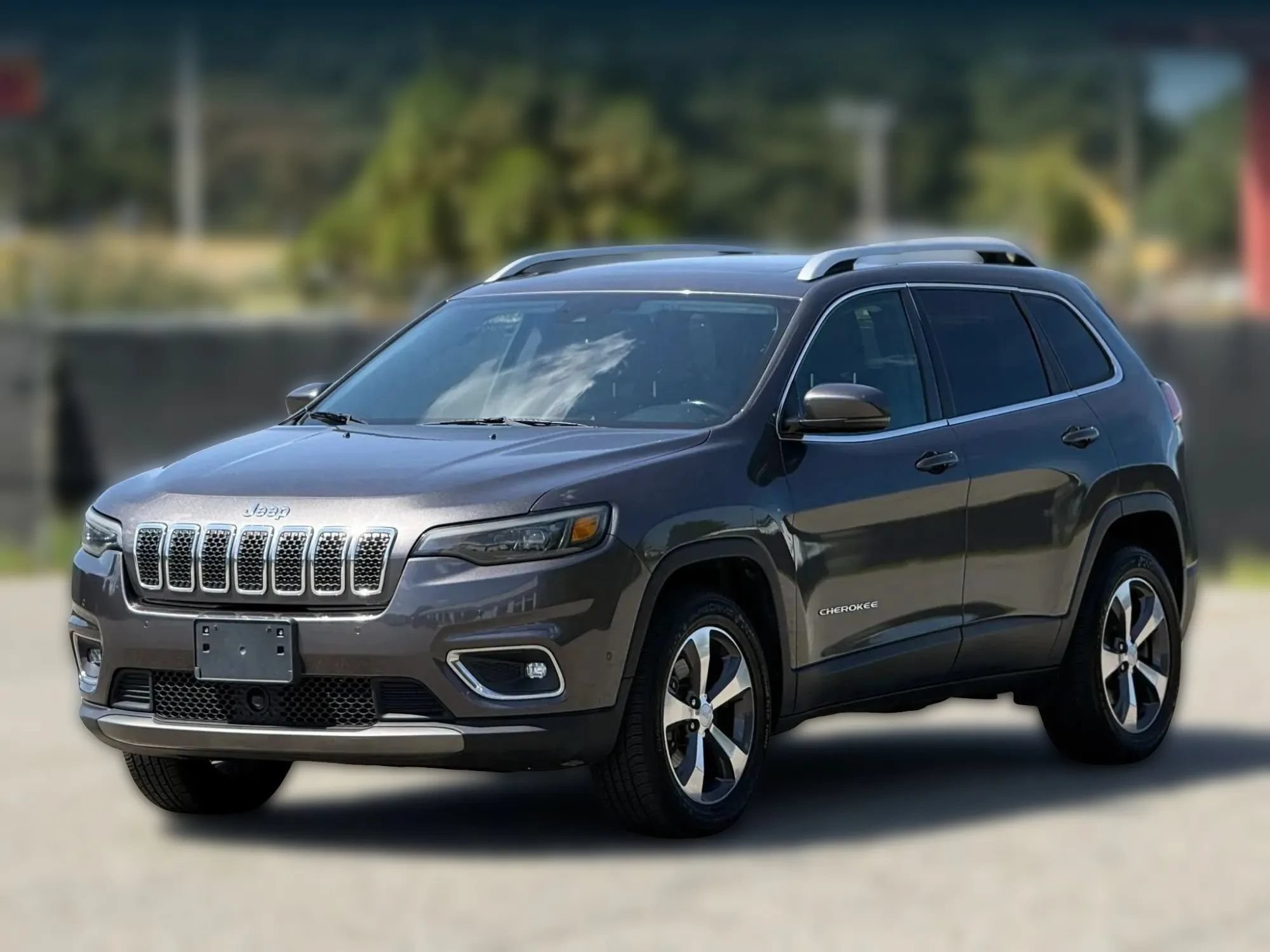 Used 2019 Jeep Cherokee Limited w/ Technology Group AWD/4WD image 6