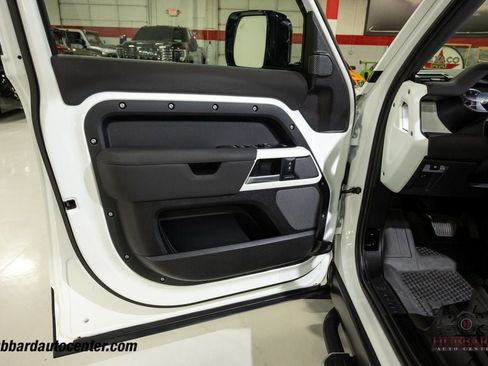 Used 2023 Land Rover Defender 110 S AWD/4WD image 16