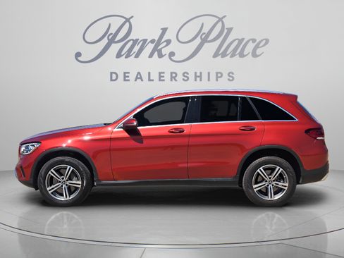 Certified 2020 Mercedes-Benz GLC 300 image 2