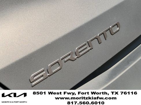 New 2026 Kia Sorento S FWD image 8