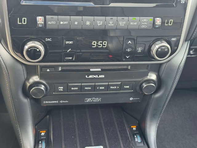 Certified 2023 Lexus GX 460 Luxury w/ Sport Design Package AWD/4WD image 34
