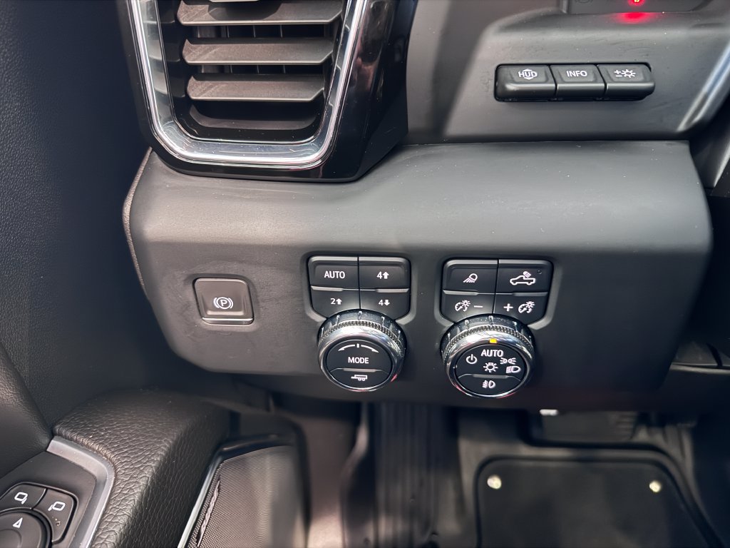 Certified 2024 GMC Sierra 1500 Denali w/ Denali Reserve Package AWD/4WD image 26
