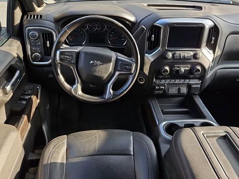 Used 2021 Chevrolet Silverado 1500 LT Trail Boss w/ Convenience Package II image 7