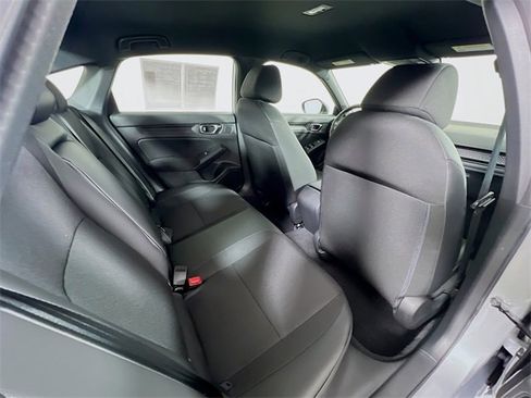 Used 2025 Honda Civic Sport image 26