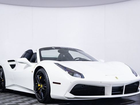 Certified 2018 Ferrari 488 Spider image 6