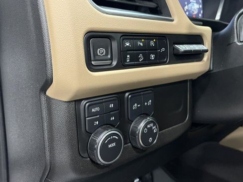 Certified 2022 Chevrolet Tahoe Premier AWD/4WD image 12