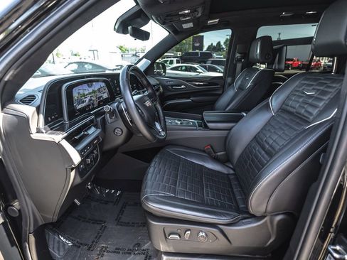 Used 2024 Cadillac Escalade V w/ LPO, Floor Liner Package AWD/4WD image 20