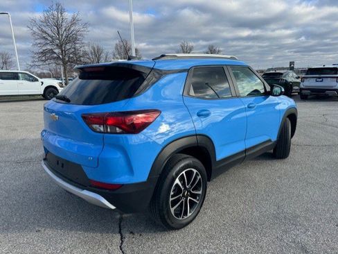 Used 2024 Chevrolet TrailBlazer LT w/ Convenience Package image 9