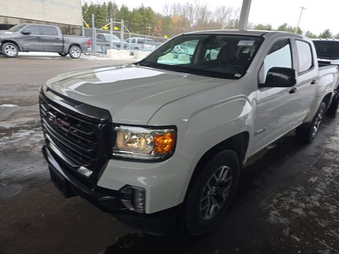 Used 2022 GMC Canyon AT4 image 8