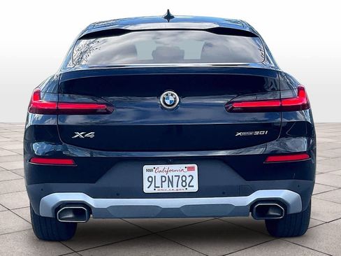 Used 2024 BMW X4 xDrive30i image 7