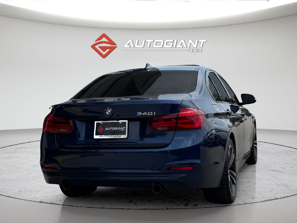 Used 2018 BMW 340i Sedan RWD image 10