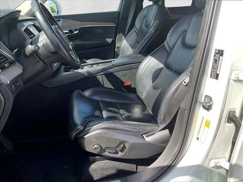 Used 2021 Volvo XC90 T6 Inscription w/ Lounge Package AWD/4WD image 26