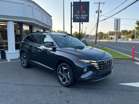 Used 2022 Hyundai Tucson Limited AWD/4WD image 1