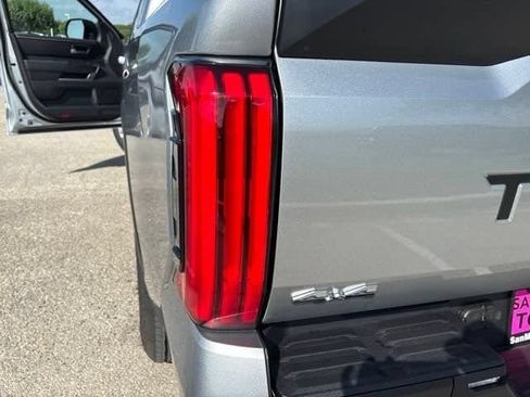 New 2026 Toyota Tundra SR5 AWD/4WD image 33