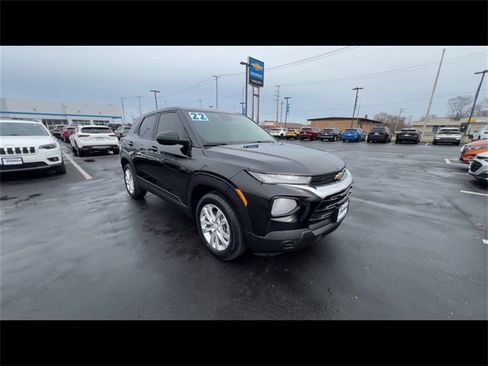 Certified 2022 Chevrolet TrailBlazer LS image 2