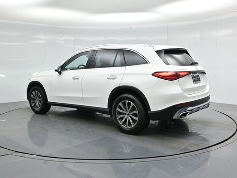 Used 2024 Mercedes-Benz GLC 300 image 6