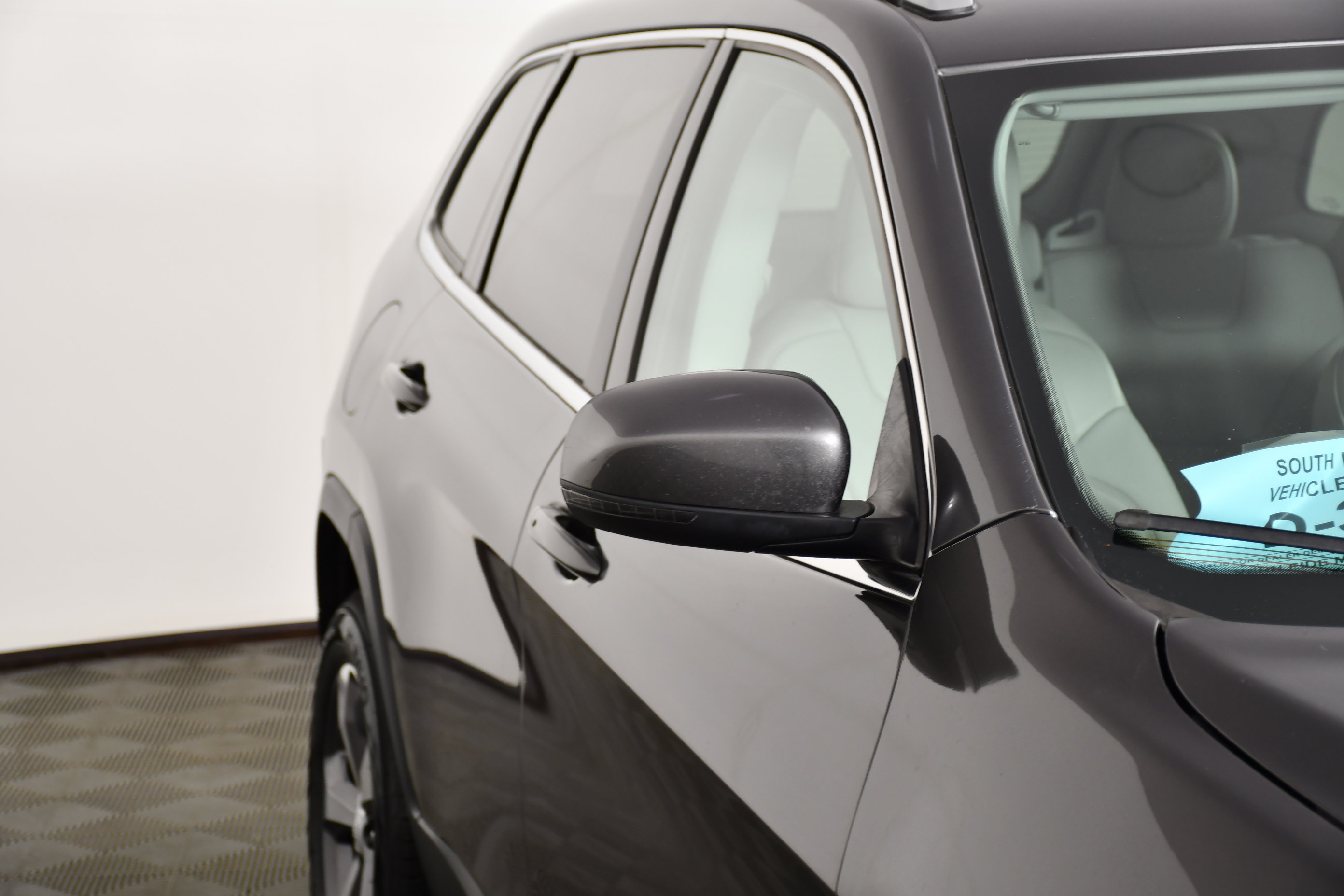 Used 2020 Jeep Cherokee Limited AWD/4WD image 14