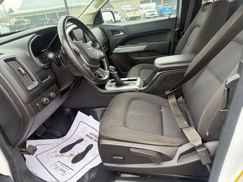 Used 2022 Chevrolet Colorado LT w/ Fleet Safety Package AWD/4WD image 11