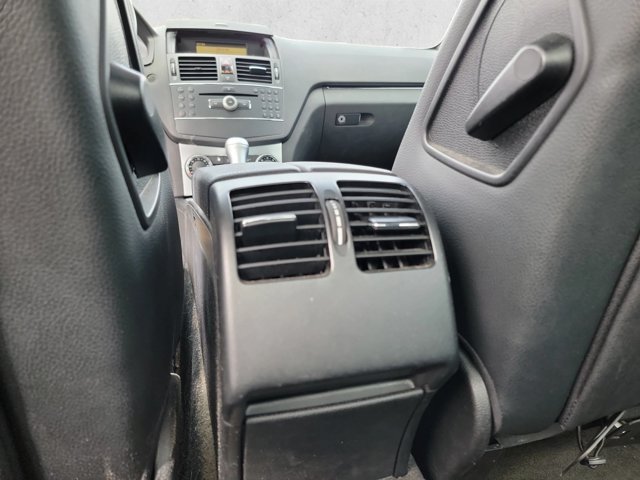 Used 2008 Mercedes-Benz C 300 Sedan image 19