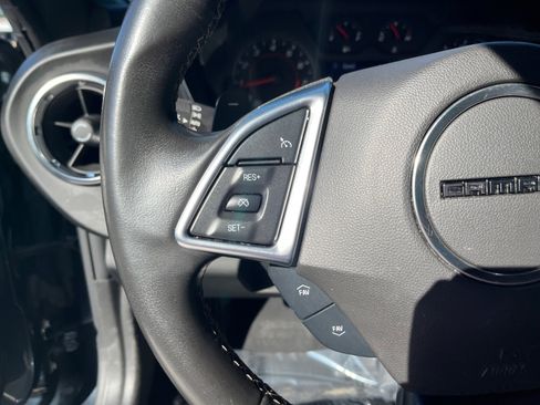 Used 2021 Chevrolet Camaro LT image 40