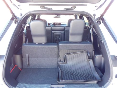 Used 2024 Mitsubishi Outlander SEL image 37