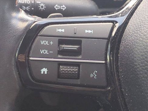 Used 2024 Honda CR-V Sport Touring image 11