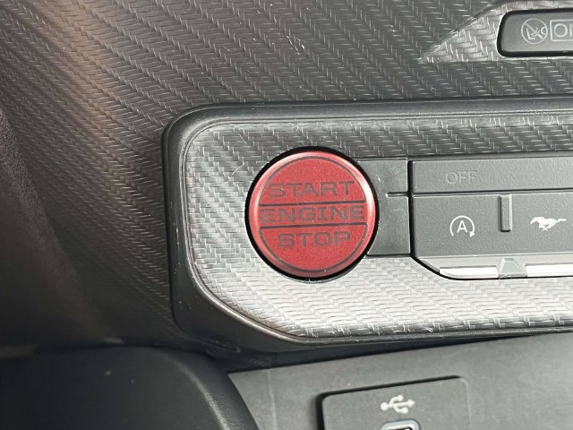 Used 2024 Ford Mustang Coupe RWD image 28