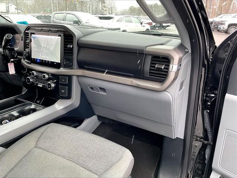 Used 2024 Ford F150 XLT w/ Mobile Office Package image 12