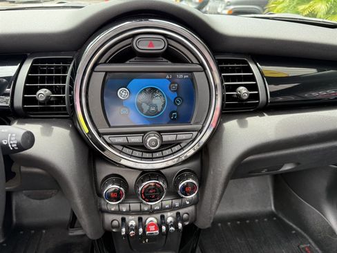 Used 2019 MINI Cooper Convertible FWD image 27