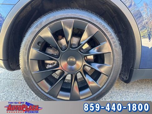 Used 2021 Tesla Model Y Long Range image 20