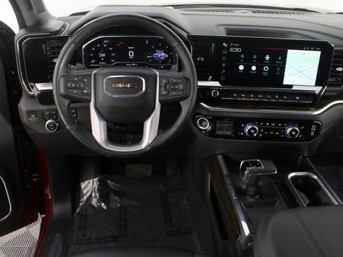 Used 2024 GMC Sierra 1500 Elevation w/ Elevation Premium Package image 11